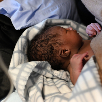 Nacimiento del pequeño Ali en barco de Médicos Sin Fronteras