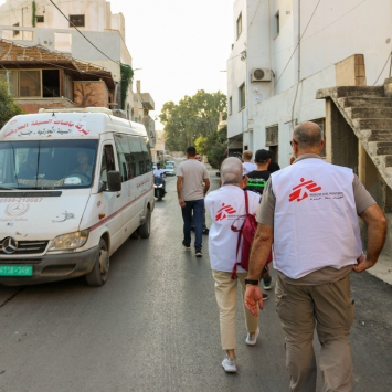 MSF brinda sistencia tras el bombardeo en el campo para personas refugiadas en Jenín