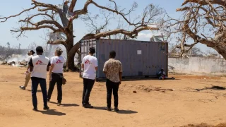 El equipo de MSF visitó el centro de salud de la ciudad de Mecufi, en el norte de Mozambique, para evaluar las necesidades médicas en la zona tras el devastador impacto del ciclón 'Chido'.