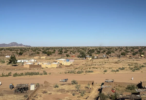 Vista general del paisaje alrededor de Tawila. Ubicada a unos 60 kilómetros de El Fasher. Darfur Norte, Sudán, diciembre de 2024.
