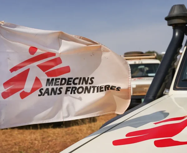 El centro de salud que Médicos Sin Fronteras (MSF) tenemos en la ciudad de Pieri fue alcanzado durante un ataque aéreo en la mañana del miércoles 3 de diciembre, en el estado de Jonglei, Sudán del Sur.