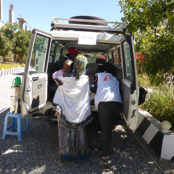 MSF begins supporting local healthcare facilities in eastern and central Tigray