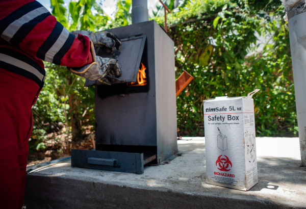 Gestión de Desechos Médicos - Estado Sucre / Medical Waste Treatment - Sucre State