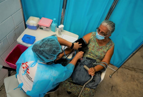 A day at a mobile medical clinic in El Salvador