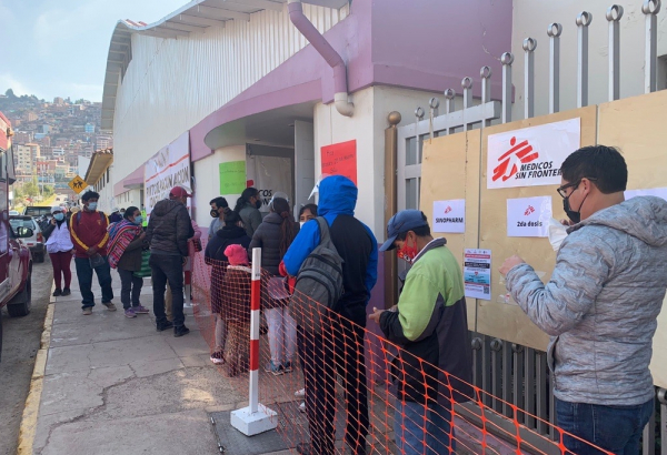 Covid-19 vaccination in Cusco and Arequipa