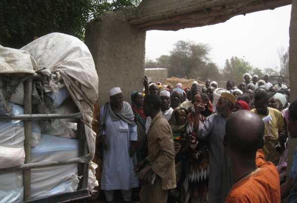 Chad - Distribution of hygiene and shelter kits to people displaced by Boko Haram attacks