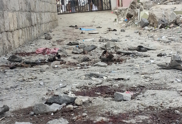 Yemen.Shiara hospital bleeding after attack.