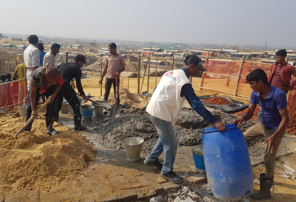 Construction site of the MSF hospital.