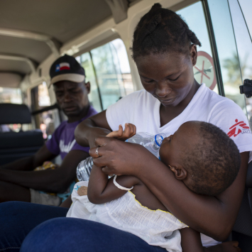 Mobile Clinics in Ponta Gea, Beira area.