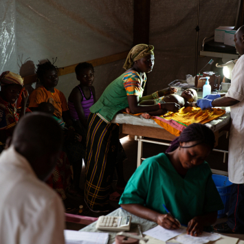 MSF Measles Intervention Bossangoa: Measles Hospital Ward