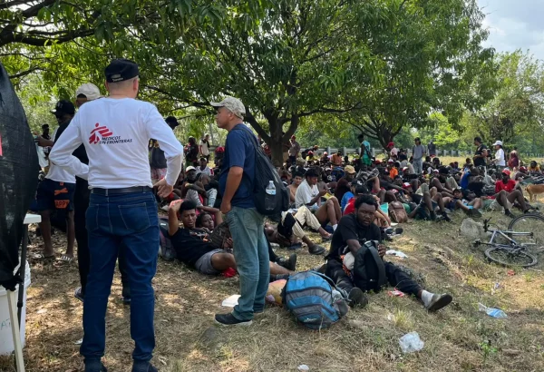 Equipos de MSF bribdan atención médica a personas migrantes que salió de Tapachula, Chiapas, México.