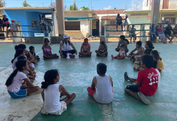 Atención a niños y niñas en Acapulco - Otis