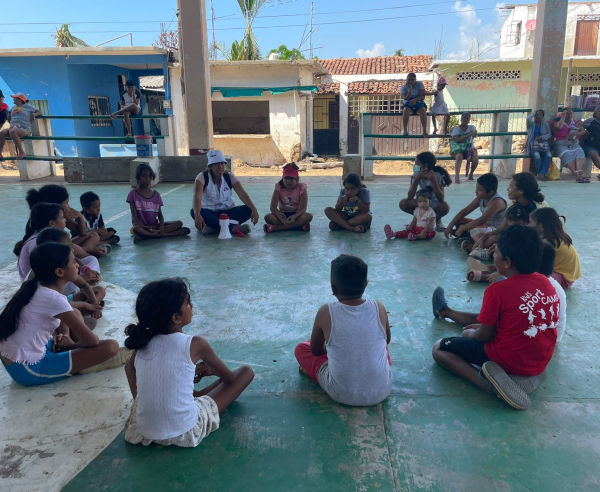 Atención a niños y niñas en Acapulco - Otis